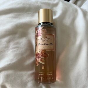 VICTORIA’S SECRET bare vanilla golden fragrance mist